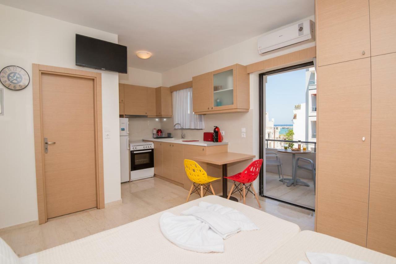 העיירה רתימנו Christina'S Luxury Apartment מראה חיצוני תמונה